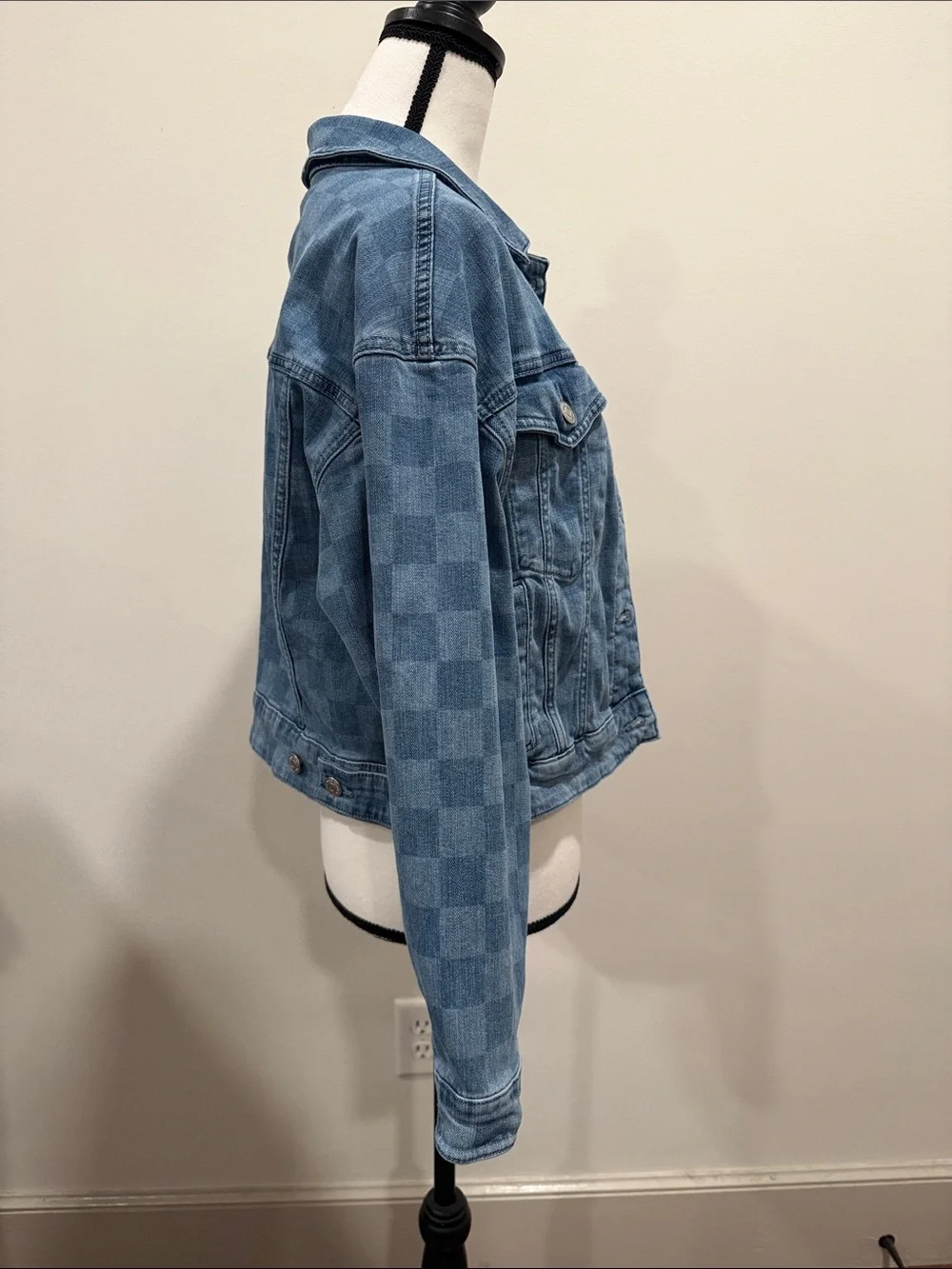 Wild Fable Light Blue Checkered Denim Jacket Size Medium